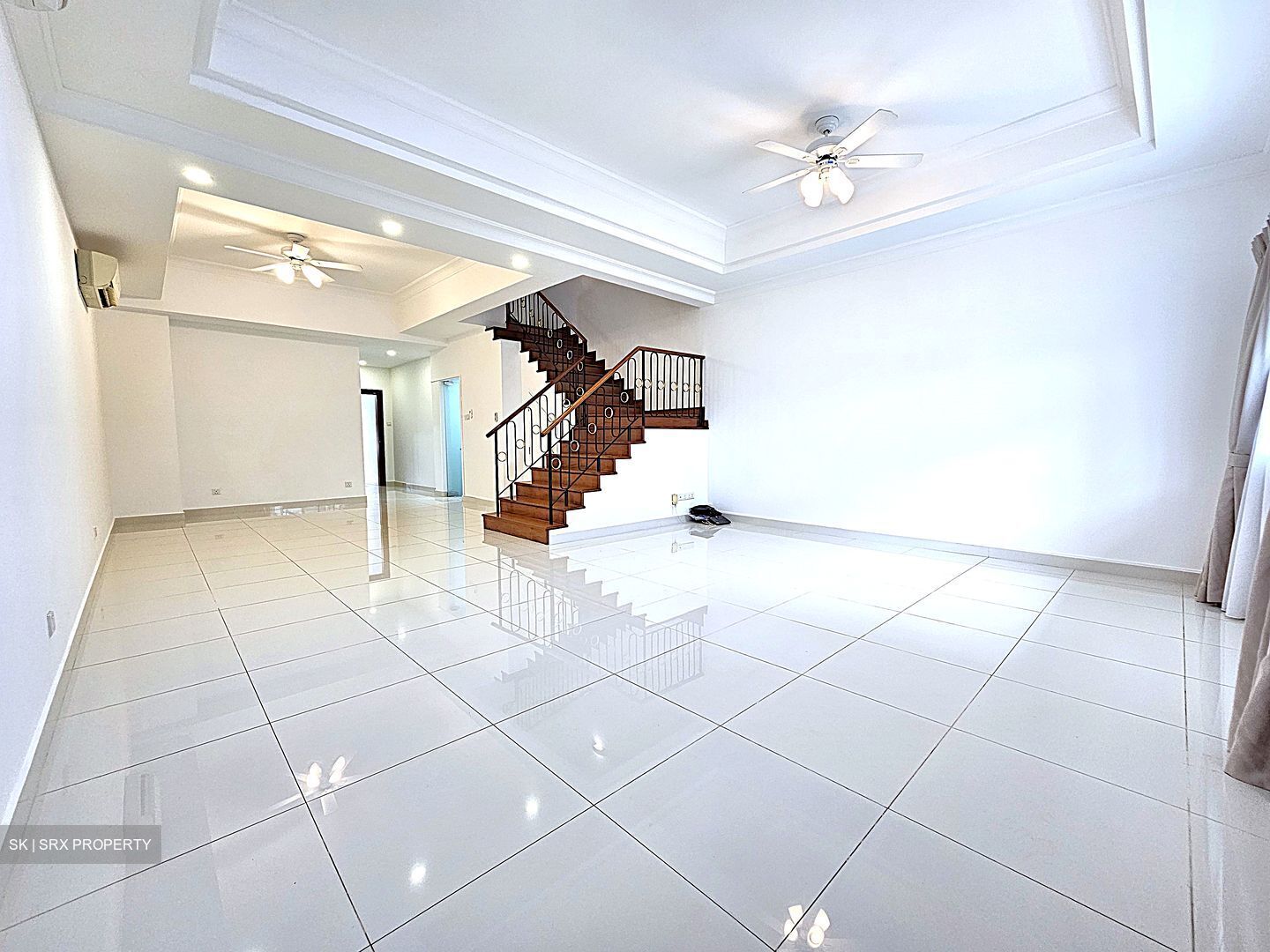 Chancery Hill Road (D11), Condominium #579632291